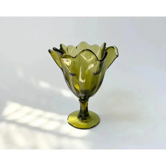 MCM Avocado Green Ruffled Blown Glass Pedestal Compote Candy Dish | Bowl - Picture 3 of 10